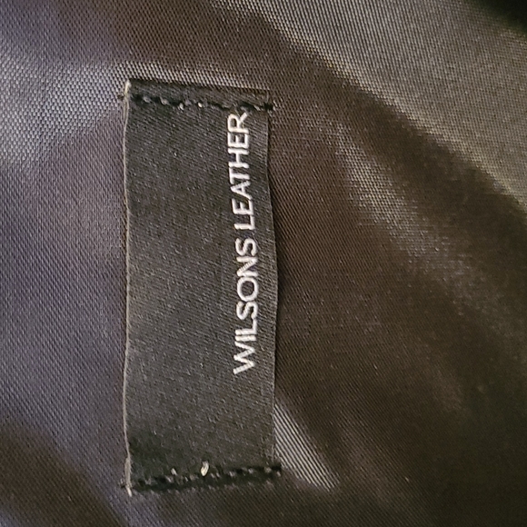 Wilson's sturdy work/laptop bag - Picture 2 of 9